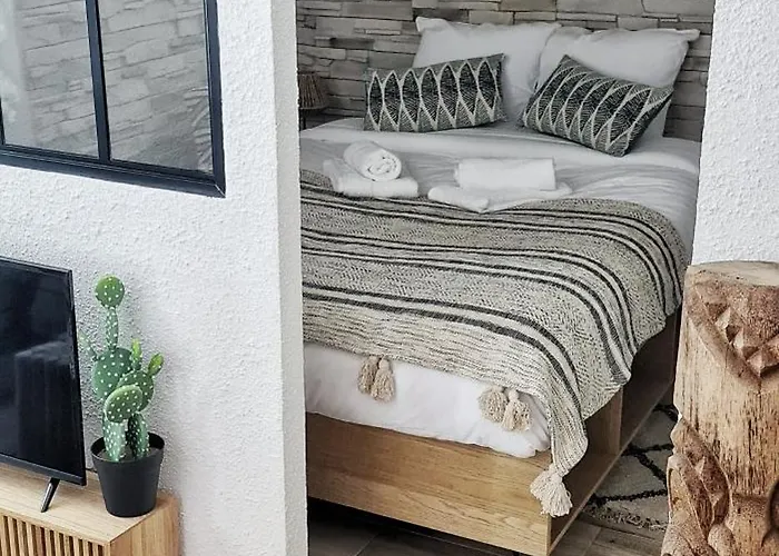 N1-terrasse - Barbacane - Pieds Cite - Clime Mobile * Carcassonne